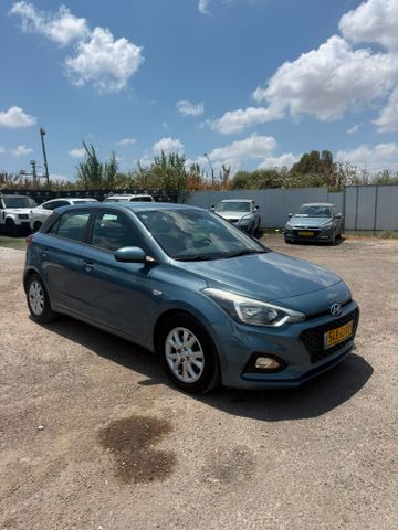 יונדאי i20