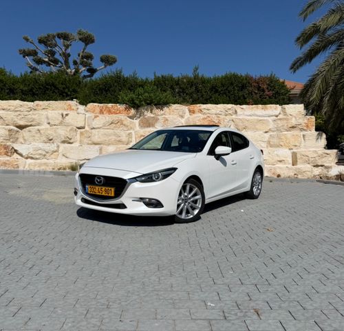 מודעת רכב מאזדה 3