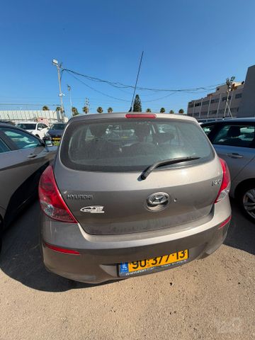מודעת רכב יונדאי i20 1