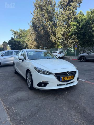 מאזדה 3