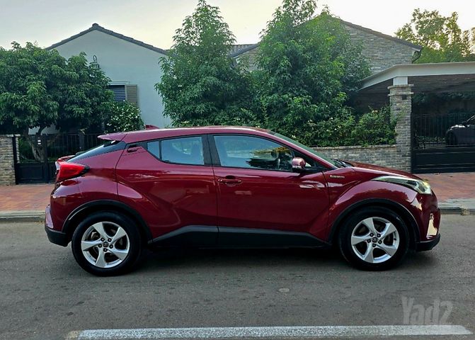 טויוטה C-HR