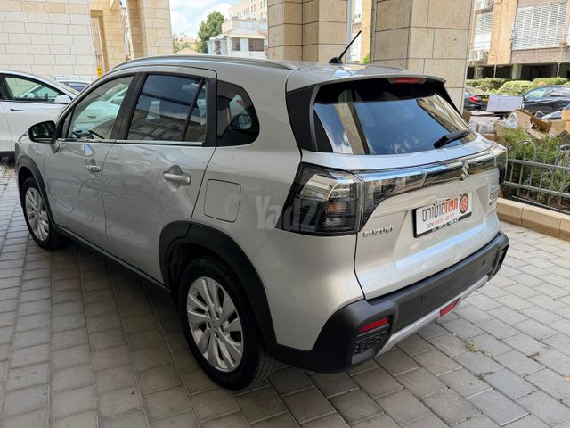 סוזוקי S-Cross