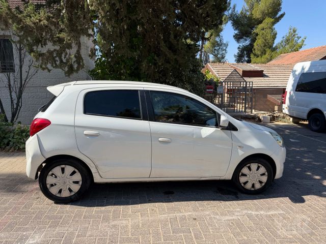 מיצובישי ספייס סטאר