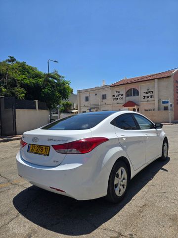 יונדאי I35