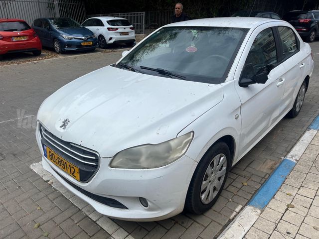 מודעת רכב פיג'ו 301