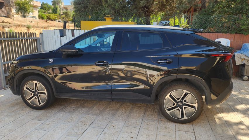 צ׳רי FX