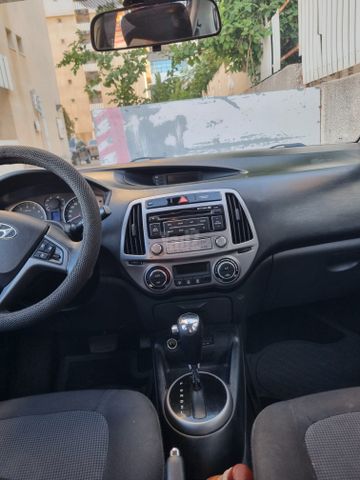 יונדאי i20