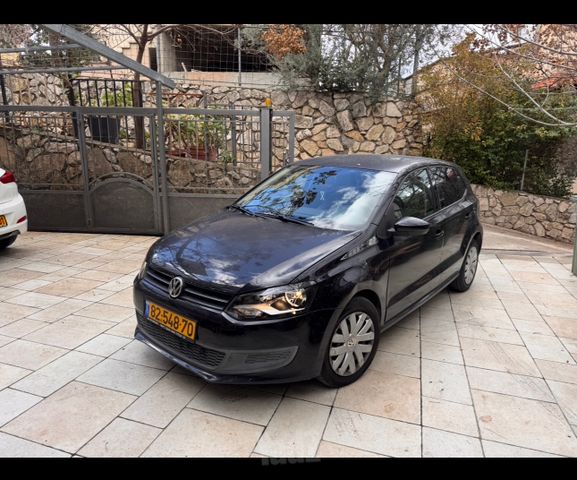 פולו  Comfortline אוט׳ 5 דל 1.2 (105 כ״ס)