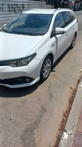 טויוטה אוריס