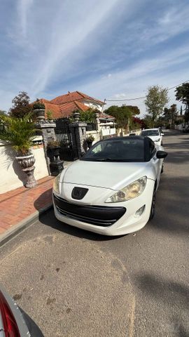 פיג'ו RCZ