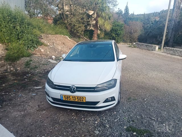 פולו  Comfortline אוט׳ 1.0 (110 כ״ס)