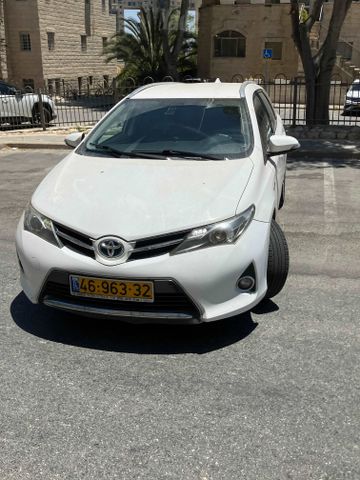 אוריס TS היברידי אוט׳ 1.8 (99 כ״ס) [2013-2015]