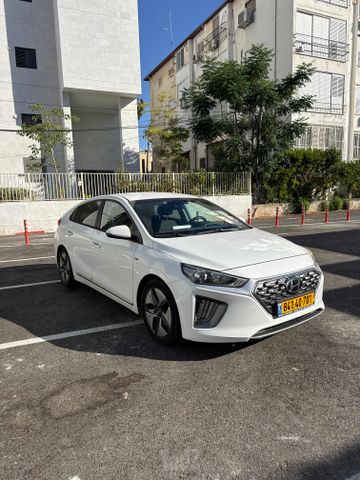 יונדאי איוניק