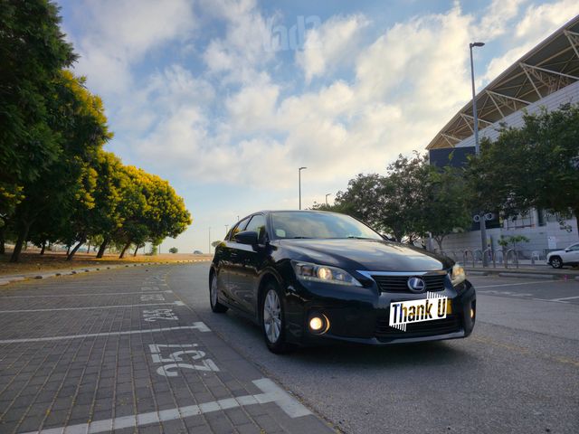 לקסוס CT