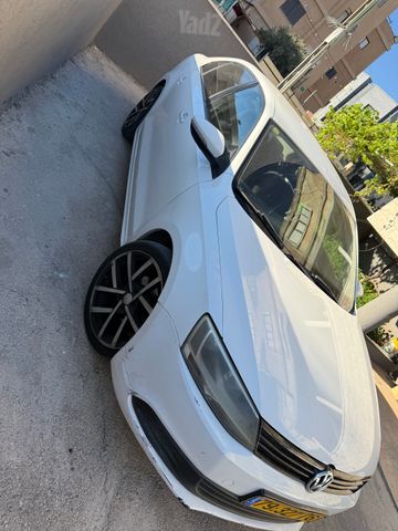 פולקסווגן ג'טה