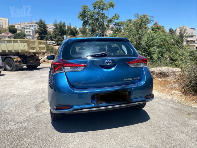 טויוטה אוריס