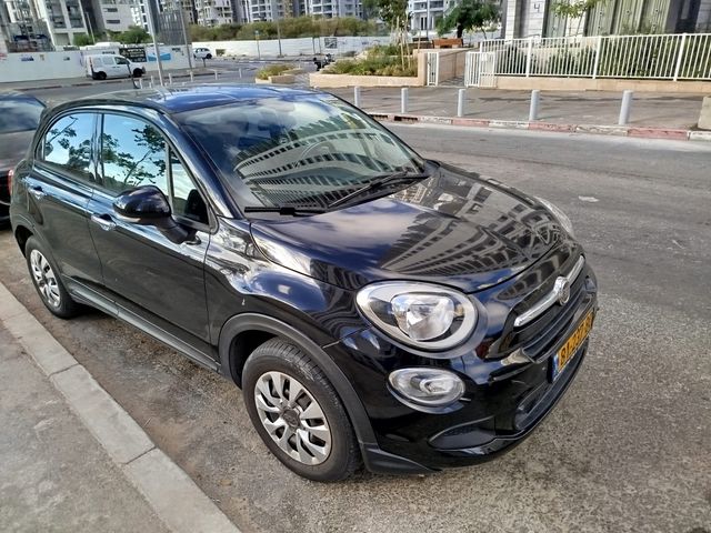 מודעת רכב פיאט 500X