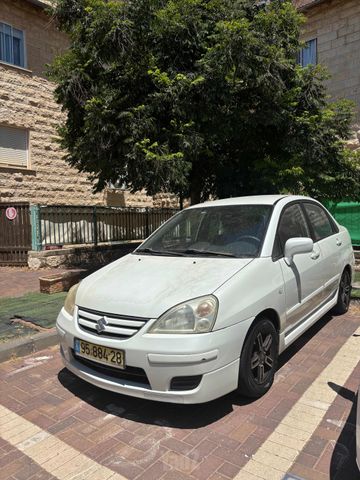 סוזוקי ליאנה