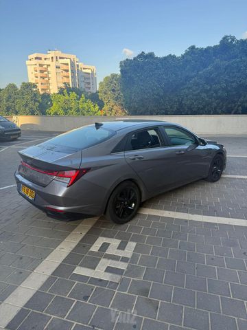 יונדאי אלנטרה