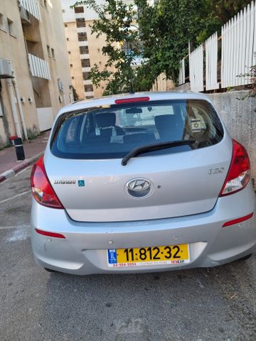 יונדאי i20