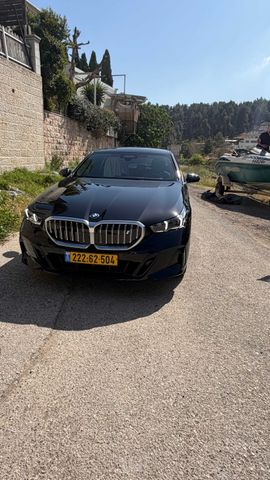 ב מ וו I5