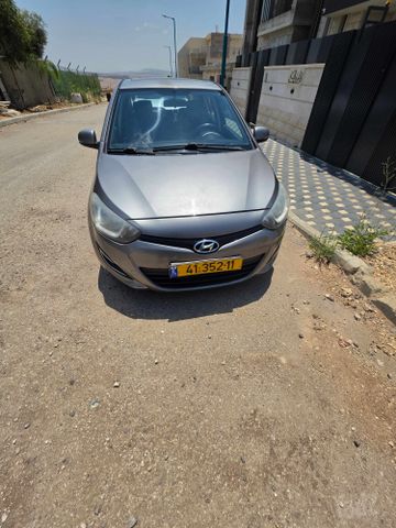 יונדאי i20