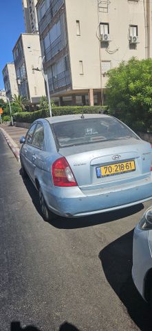יונדאי אקסנט i25