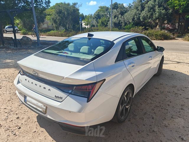 יונדאי אלנטרה