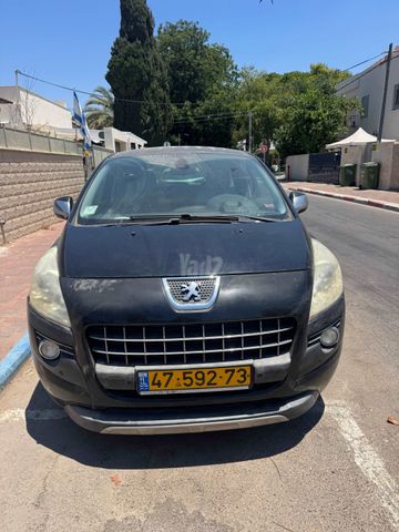 פיג'ו 3008