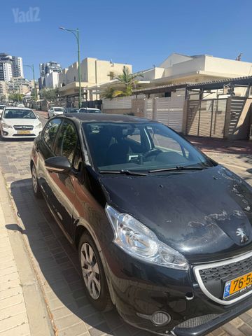 מודעת רכב פיג'ו 208