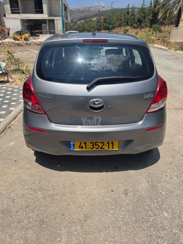 יונדאי i20