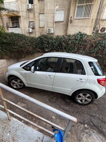 סוזוקי SX4