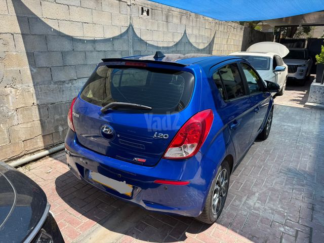 יונדאי i20