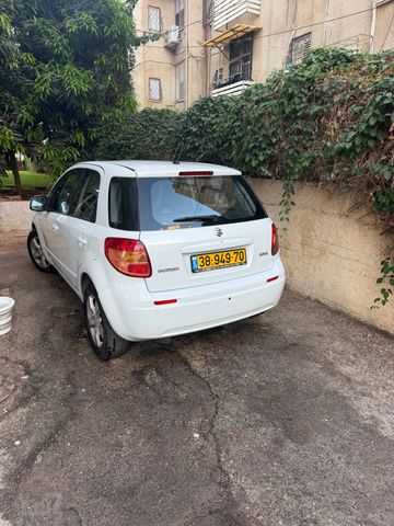 סוזוקי SX4
