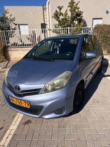 טויוטה יאריס