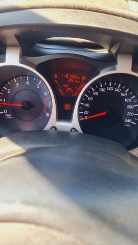 ניסאן ג'וק