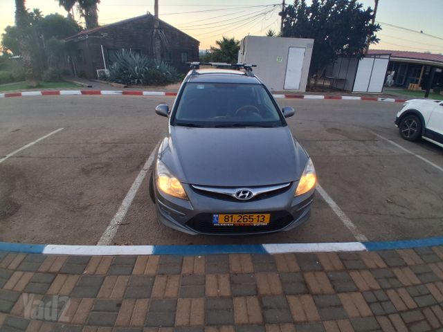 יונדאי i30