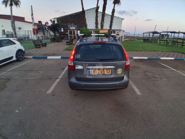 יונדאי i30