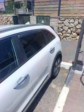 מודעת רכב קיה נירו