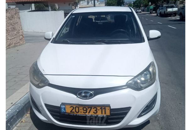 מודעת רכב יונדאי i20