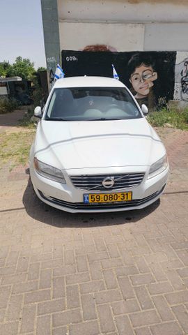 וולוו S80