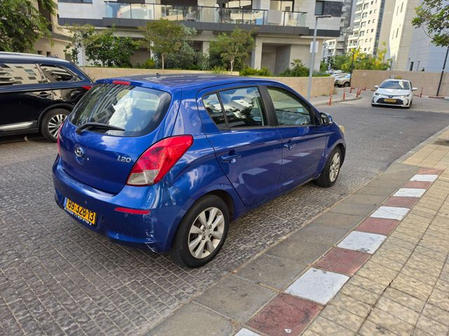 יונדאי i20