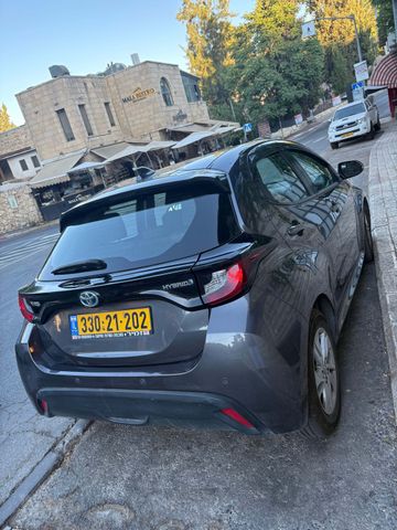 מודעת רכב טויוטה יאריס