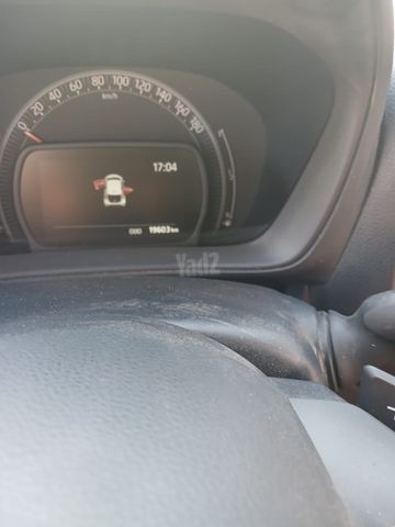 אייגו X Plus אוט׳ 1.0 (72 כ״ס)