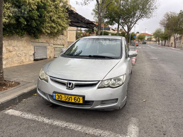 סיוויק LS אוט׳ 1.8 (140 כ״ס)
