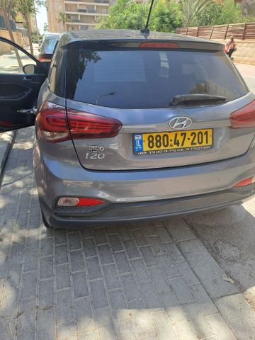 מודעת רכב יונדאי i20
