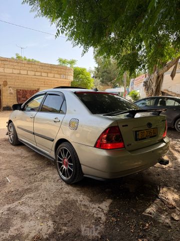 מודעת רכב טויוטה קורולה