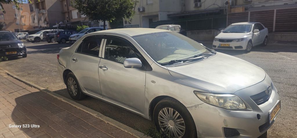 טויוטה קורולה