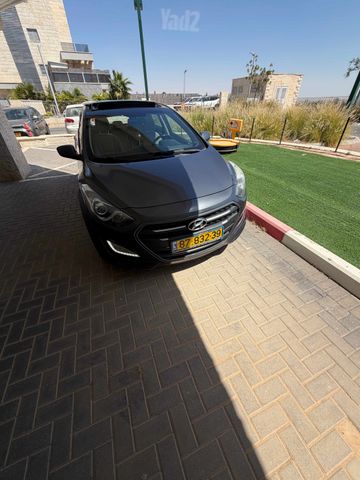 יונדאי i30