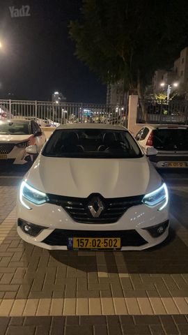 רנו מגאן